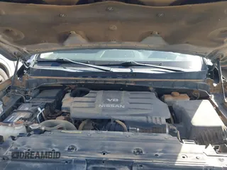 2017 Nissan Titan SV z VIN 1N6AA1E52HN515444, wystawiony jako IAAI lot #42020151 z przebiegiem 156 391 mil mil oraz . Historia ofert i sprzedaży dostępna na DreamBid. Obrazek 10.