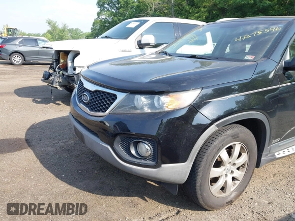 2012 Kia Sorento LX z VIN 5XYKTCA63CG304104, wystawiony jako IAAI lot #42275546 z przebiegiem 230 766 mil mil oraz . Historia ofert i sprzedaży dostępna na DreamBid. Obrazek 6.