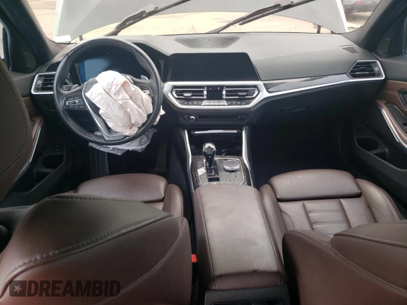 2019 BMW 3 Series 330i xDrive with VIN WBA5R7C52KAJ85867, listed as a Copart auction lot 60107965 with 68,464 mi miles and Salvage title. Bid and sale history available at DreamBid. Image 8.