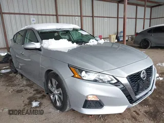2020 Nissan Altima S z VIN 1N4BL4BV2LC178968, wystawiony jako IAAI lot #41293056 z przebiegiem 40 831 mil mil oraz . Historia ofert i sprzedaży dostępna na DreamBid. Obrazek 1.