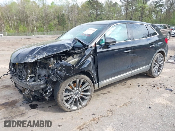 2016 Lincoln MKX Reserve z VIN 2LMTJ8LP6GBL22104, wystawiony jako IAAI lot #41879300 z przebiegiem 168 162 mil mil oraz . Historia ofert i sprzedaży dostępna na DreamBid. Obrazek 18.