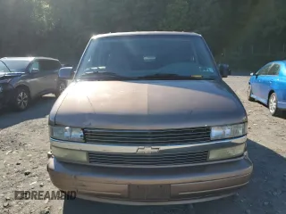 2003 Chevrolet Astro with VIN 1GNEL19X23B119896, listed as a Copart auction lot 68987584 with Not Provided miles and Salvage Title. Bid and sale history available at carsss.com. Image 5.