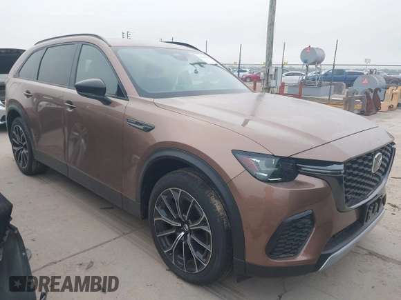 2025 Mazda CX-70 Premium Plus with VIN JM3KJEHA1S1111323, listed as a IAAI auction lot 42109316 with 561 mi miles and . Bid and sale history available at DreamBid. Image 1.