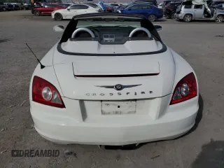 2005 Chrysler Crossfire Limited z VIN 1C3AN65L65X031137, wystawiony jako Copart lot #45670875 z przebiegiem 231 453 mil mil oraz Szkody całkowita. Historia ofert i sprzedaży dostępna na DreamBid. Obrazek 6.