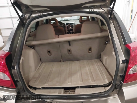 2007 Dodge Caliber with VIN 1B3HB28B87D328107, listed as a IAAI auction lot 41923365 with 137,670 mi miles and . Bid and sale history available at DreamBid. Image 17.