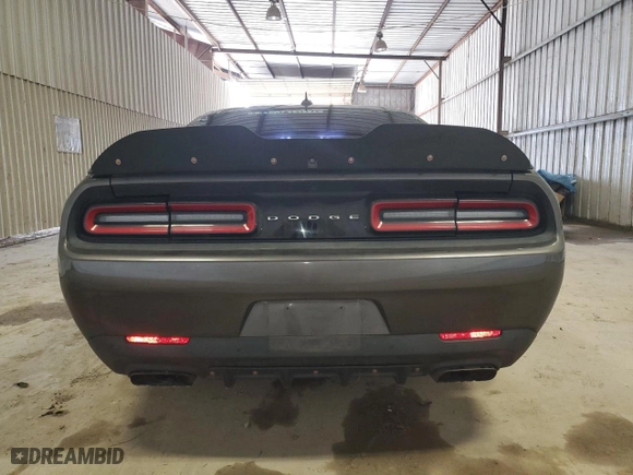 2016 Dodge Challenger SRT 392 with VIN 2C3CDZDJ1GH131635, listed as a Copart auction lot 42806335 with 56,052 mi miles and Clean Title. Bid and sale history available at carsss.com. Image 6.