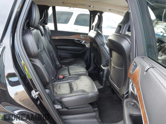 2017 Volvo XC90 Inscription with VIN YV4BC0PL3H1130745, listed as a IAAI auction lot 41627204 with 101,443 mi miles. Bid and sale history available at carsss.com. Image 8.