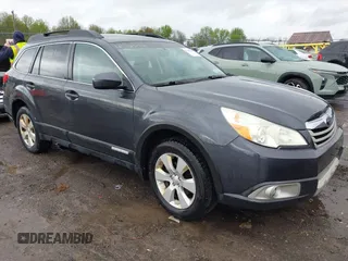 2011 Subaru Outback 2.5i Limited Pwr Moon with VIN 4S4BRBKC2B3359025, listed as a IAAI auction lot 42188900 with 196,382 mi miles. Bid and sale history available at carsss.com. Image 1.