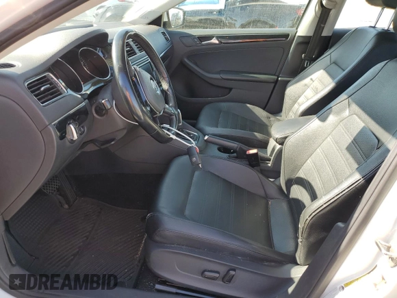 2017 Volkswagen Jetta SEL with VIN 3VWL17AJ3HM297202, listed as a Copart auction lot 57959785 with 113,408 mi miles and Salvage title. Bid and sale history available at DreamBid. Image 7.