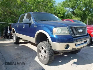 2007 Ford F-150 XLT with VIN 1FTPW14V17KB11888, listed as a IAAI auction lot 42014019 with 175,417 mi miles. Bid and sale history available at carsss.com. Image 1.