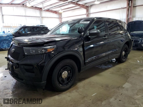 2022 Ford Police Interceptor Utility z VIN 1FM5K8AB6NGB80481, wystawiony jako Copart lot #80302194 z przebiegiem 12 744 mil mil oraz Czysty tytuł • Clean title. Historia ofert i sprzedaży dostępna na DreamBid. Obrazek 1.