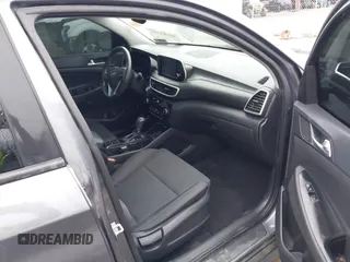 2019 Hyundai Tucson Ultimate with VIN KM8J3CAL2KU929121, listed as a IAAI auction lot 40793502 with 142,846 mi miles. Bid and sale history available at carsss.com. Image 5.