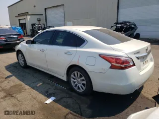 2013 Nissan Altima 2.5 S with VIN 1N4AL3AP5DC216817, listed as a Copart auction lot 65910804 with 183,374 mi miles and Salvage Title. Bid and sale history available at carsss.com. Image 2.