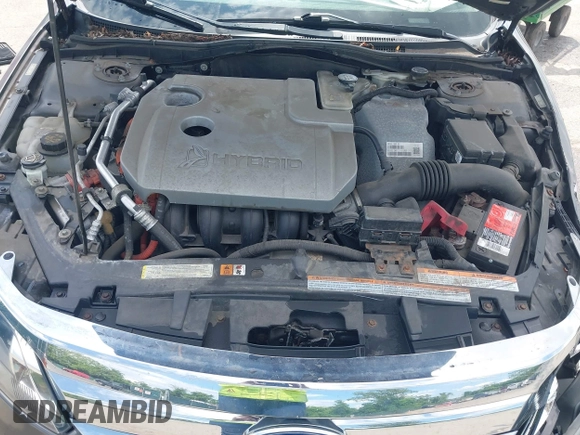 2011 Ford Fusion Hybrid with VIN 3FADP0L32BR132155, listed as a IAAI auction lot 42196233 with 77,900 mi miles and . Bid and sale history available at DreamBid. Image 10.
