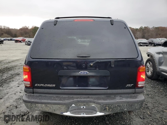 1999 Ford Explorer XLT z VIN 1FMZU32E6XZB83945, wystawiony jako Copart lot #85654724 z przebiegiem 308 924 mil mil oraz Szkoda całkowita • Salvage title. Historia ofert i sprzedaży dostępna na DreamBid. Obrazek 6.