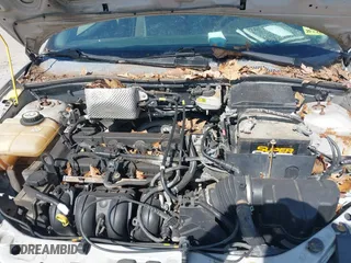 2007 Ford Focus S with VIN 1FAFP34N17W262927, listed as a IAAI auction lot 41920787 with 172,003 mi miles. Bid and sale history available at carsss.com. Image 10.