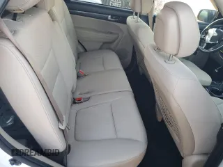 2012 Kia Sorento LX with VIN 5XYKTCA61CG221271, listed as a Copart auction lot 86444314 with 146,095 mi miles and Salvage Title. Bid and sale history available at carsss.com. Image 11.