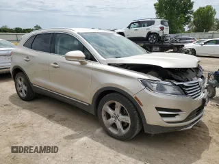 2017 Lincoln MKC Premiere with VIN 5LMCJ1C93HUL50200, listed as a Copart auction lot 57806495 with 78,059 mi miles and Salvage title. Bid and sale history available at DreamBid. Image 4.