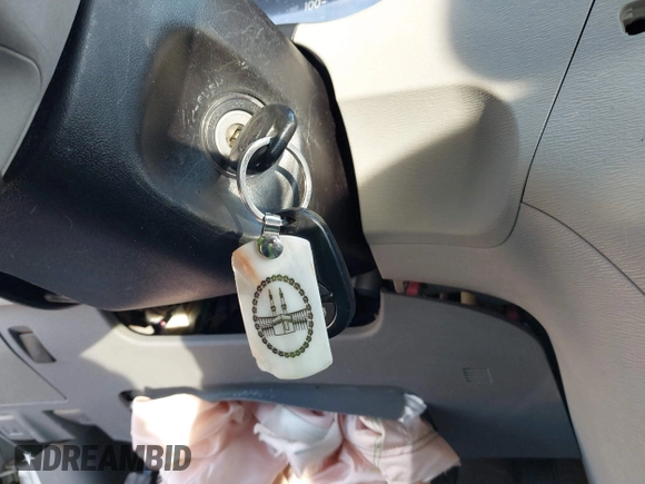 2014 Toyota Sienna LE AAS with VIN 5TDKK3DC2ES483679, listed as a IAAI auction lot 41547261 with 142,697 mi miles. Bid and sale history available at carsss.com. Image 11.