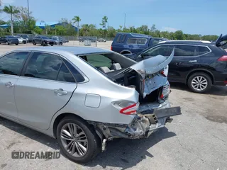 2015 Toyota Camry XLE z VIN 4T1BF1FK5FU970543, wystawiony jako IAAI lot #42373776 z przebiegiem 119 090 mil mil oraz . Historia ofert i sprzedaży dostępna na DreamBid. Obrazek 6.