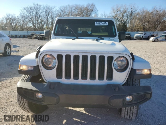 2019 Jeep Wrangler Unlimited Sahara with VIN 1C4HJXEGXKW651960, listed as a Copart auction lot 84255444 with 61,982 mi miles and Salvage title. Bid and sale history available at DreamBid. Image 5.