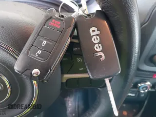 2016 Jeep Renegade Latitude with VIN ZACCJABW0GPC84719, listed as a IAAI auction lot 41375338 with 90,143 mi miles and . Bid and sale history available at DreamBid. Image 11.