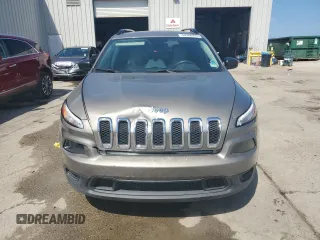 2017 Jeep Cherokee Sport with VIN 1C4PJLAB6HW643474, listed as a Copart auction lot 54386245 with 17,799 mi miles and Salvage Title. Bid and sale history available at carsss.com. Image 5.