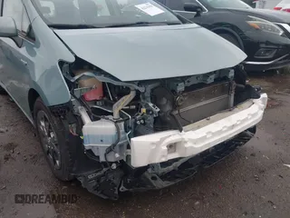 2015 Toyota Prius Two with VIN JTDZN3EU8FJ033529, listed as a IAAI auction lot 42235439 with 102,513 mi miles and . Bid and sale history available at DreamBid. Image 6.