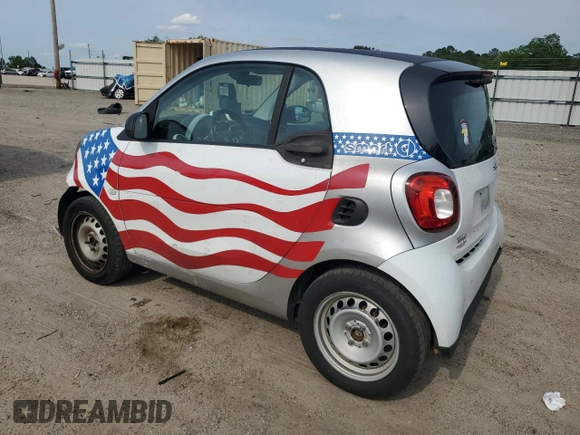 2016 Smart fortwo Passion with VIN WMEFJ5DA2GK140588, listed as a Copart auction lot 57504315 with 59,145 mi miles and Salvage title. Bid and sale history available at DreamBid. Image 2.