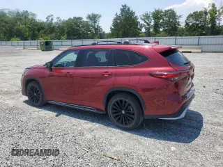 2023 Toyota Highlander L z VIN 5TDKDRBH5PS017100, wystawiony jako Copart lot #61587625 z przebiegiem 49 508 mil mil oraz Szkoda całkowita • Salvage title. Historia ofert i sprzedaży dostępna na DreamBid. Obrazek 2.