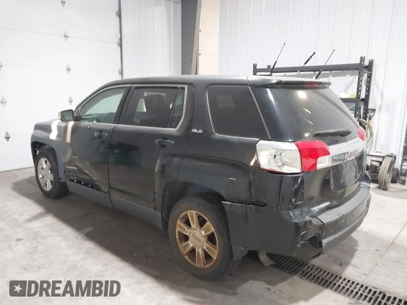 2010 GMC Terrain SLE-1 with VIN 2CTALBEW6A6389986, listed as a IAAI auction lot 41392558 with 141,935 mi miles. Bid and sale history available at carsss.com. Image 3.