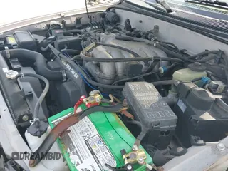 1997 Toyota 4Runner Limited z VIN JT3HN87R3V0075374, wystawiony jako IAAI lot #42425213 z przebiegiem 270 932 mil mil oraz . Historia ofert i sprzedaży dostępna na DreamBid. Obrazek 13.
