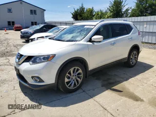 2015 Nissan Rogue SL z VIN 5N1AT2MVXFC790701, wystawiony jako Copart lot #57728525 z przebiegiem 97 522 mil mil oraz Szkoda całkowita • Salvage title. Historia ofert i sprzedaży dostępna na DreamBid. Obrazek 1.