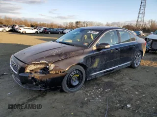 2011 Volvo S80 3.2L with VIN YV1952AS3B1135551, listed as a Copart auction lot 88975065 with 122,413 mi miles and Salvage Title. Bid and sale history available at carsss.com. Image 1.