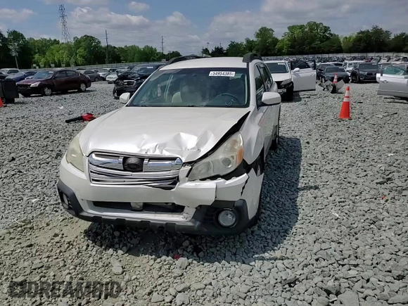 2013 Subaru Outback Premium z VIN 4S4BRCCC3D3303408, wystawiony jako Copart lot #54954385 z przebiegiem 135 960 mil mil oraz Szkoda całkowita • Salvage title. Historia ofert i sprzedaży dostępna na DreamBid. Obrazek 14.