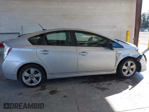2010 Toyota Prius II with VIN JTDKN3DU4A0147576, listed as a IAAI auction lot 41884045 with 228,018 mi miles. Bid and sale history available at carsss.com. Image 12.
