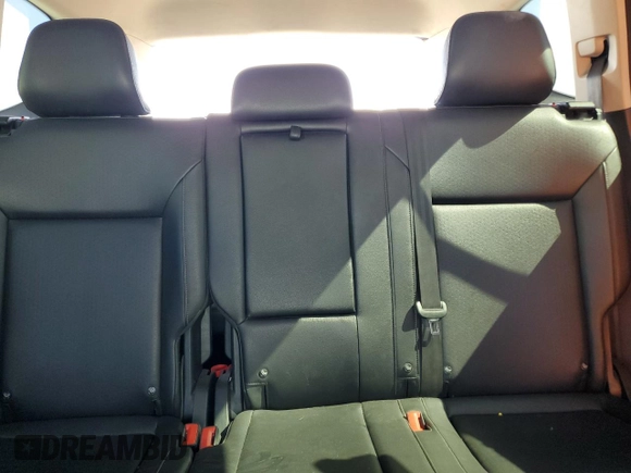 2018 Volkswagen Atlas SE with VIN 1V2CR2CA6JC575771, listed as a Copart auction lot 60574805 with 108,433 mi miles and Salvage title. Bid and sale history available at DreamBid. Image 10.