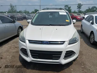 2015 Ford Escape Titanium с VIN 1FMCU9J98FUB38384, выставлен на аукционе IAAI как лот 42422326 с пробегом 120 358 миль миль и . История ставок и продаж доступна на DreamBid. Изображение 12.