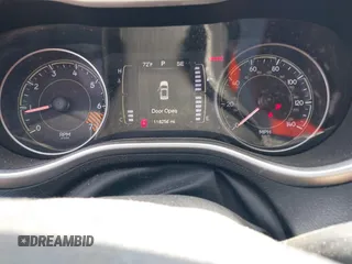 2014 Jeep Cherokee Altitude with VIN 1C4PJMCB7EW185958, listed as a IAAI auction lot 42002583 with 118,256 mi miles and . Bid and sale history available at DreamBid. Image 7.
