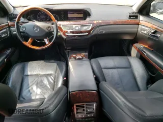 2007 Mercedes-Benz S 600 z VIN WDDNG76X77A104073, wystawiony jako Copart lot #59848785 z przebiegiem 113 722 mil mil oraz Szkoda całkowita • Salvage title. Historia ofert i sprzedaży dostępna na DreamBid. Obrazek 8.