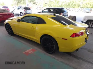 2014 Chevrolet Camaro LT z VIN 2G1FB1E39E9178251, wystawiony jako IAAI lot #42364608 z przebiegiem 161 435 mil mil oraz . Historia ofert i sprzedaży dostępna na DreamBid. Obrazek 3.