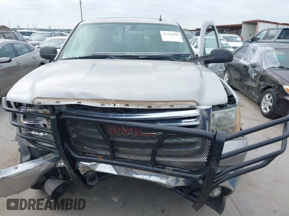 2008 GMC Sierra 1500 SLE1 с VIN 2GTEK13J081272039, выставлен на аукционе IAAI как лот 42261690 с пробегом 210 615 миль миль и . История ставок и продаж доступна на DreamBid. Изображение 6.