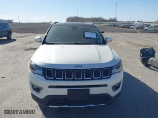 2018 Jeep Compass Limited with VIN 3C4NJDCB5JT149189, listed as a IAAI auction lot 41799484 with 115,470 mi miles. Bid and sale history available at carsss.com. Image 13.