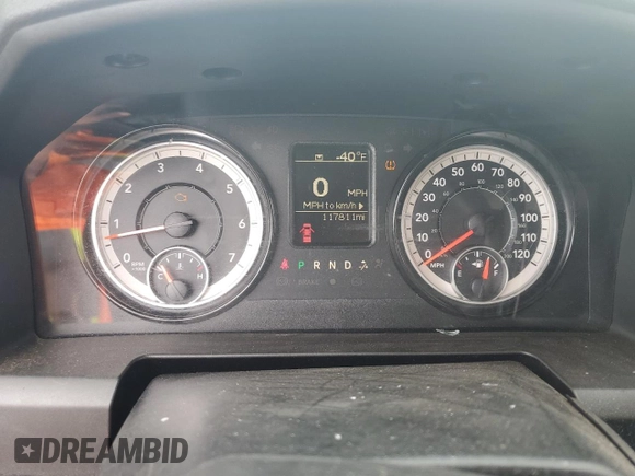 2017 Ram 2500 Tradesman with VIN 3C6TR4HT4HG771097, listed as a Copart auction lot 55383525 with 117,811 mi miles and Salvage title. Bid and sale history available at DreamBid. Image 9.