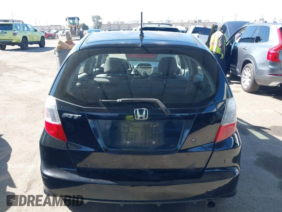2010 Honda Fit with VIN JHMGE8H28AS012129, listed as a IAAI auction lot 41980485 with 144,170 mi miles. Bid and sale history available at carsss.com. Image 16.