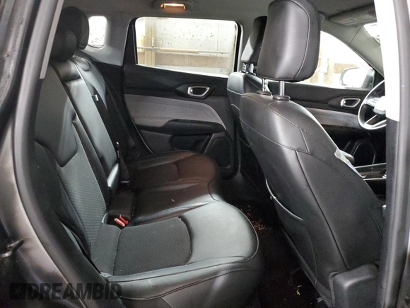 2022 Jeep Compass Latitude z VIN 3C4NJDBB8NT115285, wystawiony jako Copart lot #44131635 z przebiegiem 16 683 mil mil oraz Szkoda całkowita • Salvage title. Historia ofert i sprzedaży dostępna na DreamBid. Obrazek 10.