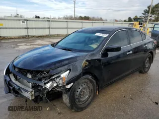 2015 Nissan Altima SV with VIN 1N4AL3AP4FC152224, listed as a Copart auction lot 41979295 with 232,781 mi miles and Clean Title. Bid and sale history available at carsss.com. Image 1.