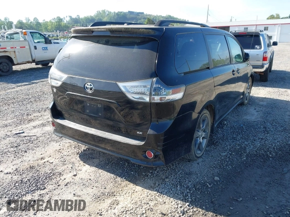 2011 Toyota Sienna SE with VIN 5TDXK3DC0BS045860, listed as a IAAI auction lot 42120173 with 285,091 mi miles and . Bid and sale history available at DreamBid. Image 4.