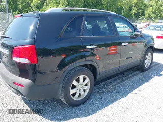 2013 Kia Sorento LX with VIN 5XYKT3A65DG414072, listed as a IAAI auction lot 42602334 with 149,878 mi miles and . Bid and sale history available at DreamBid. Image 4.