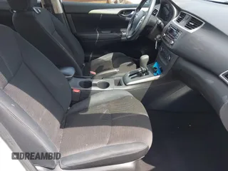 2017 Nissan Sentra SV z VIN 3N1AB7AP9HY376705, wystawiony jako IAAI lot #42298516 z przebiegiem 136 602 mil mil oraz . Historia ofert i sprzedaży dostępna na DreamBid. Obrazek 5.